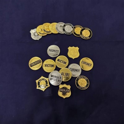 Detektyvų ženkleliai, vaidmenų smeigtukai ir LARP ženklai