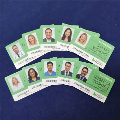 Plastikiniai LARP ID, rekvizito licencijos ir ženkleliai